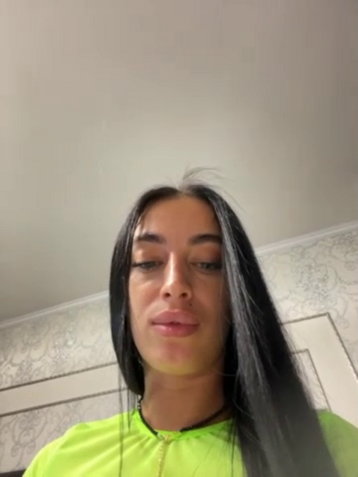 black-Lexi1
