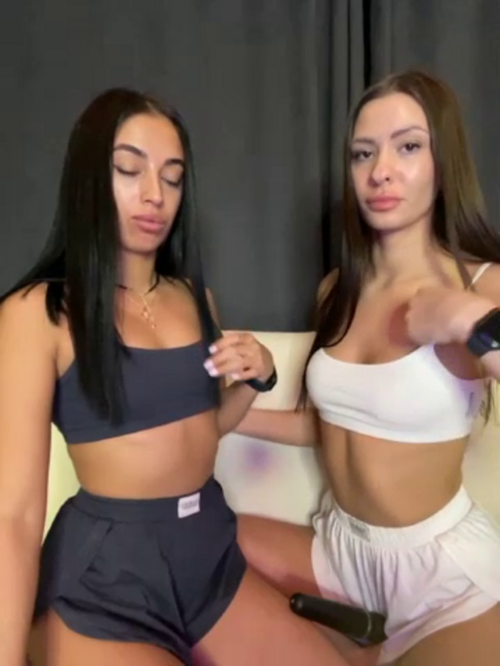 black-Lexi1