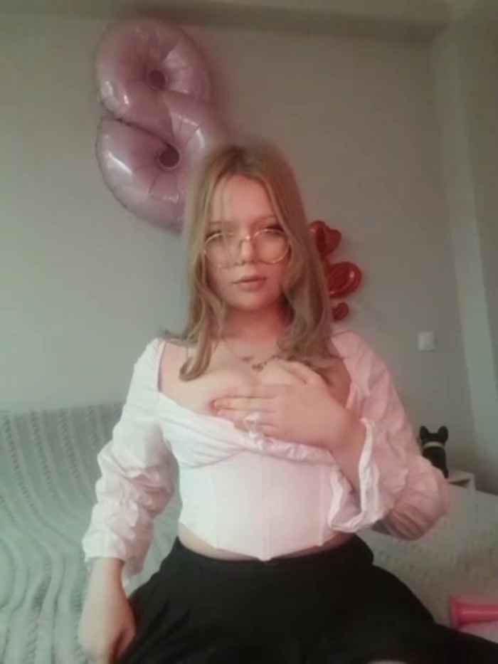 MelMooon