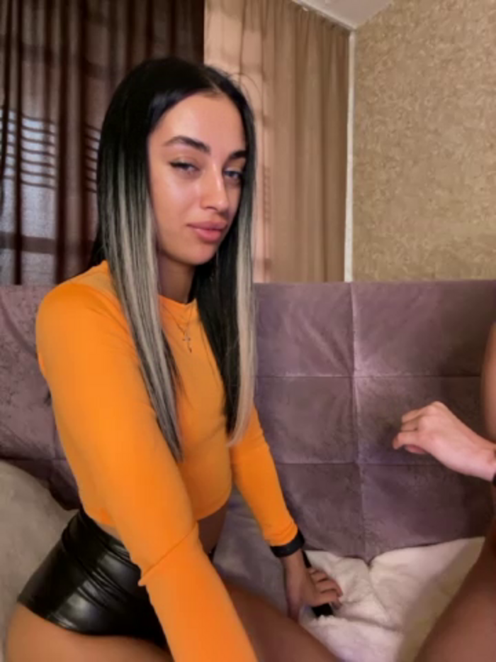 black-Lexi1