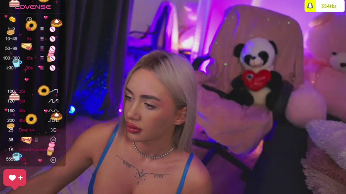 CuteLittleBlondy