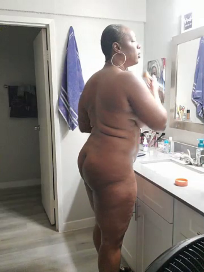 QueenAnitaDix