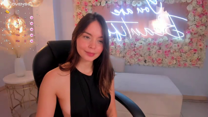 AnnieeHall