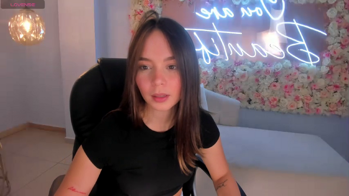 AnnieeHall