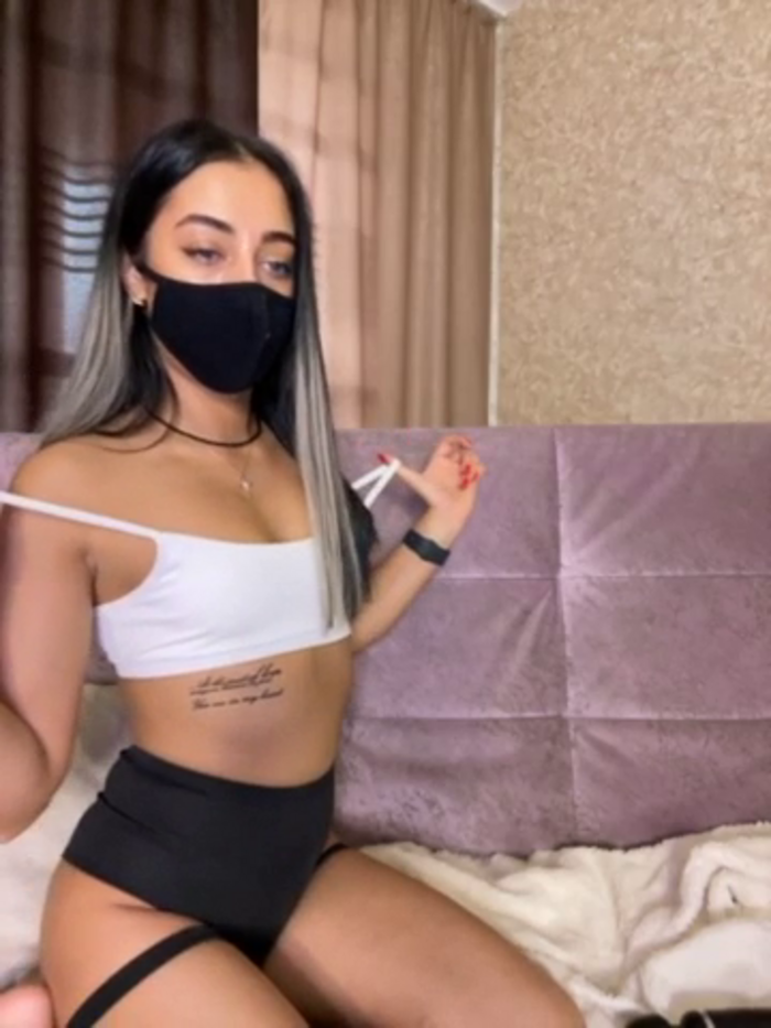 black-Lexi1