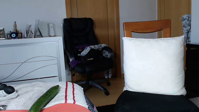 sofia_hot4