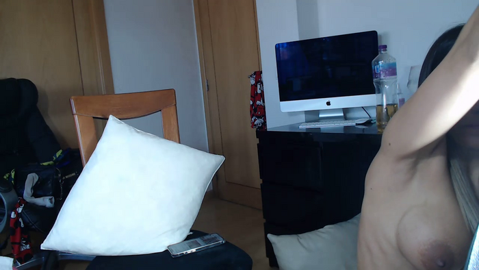 sofia_hot4
