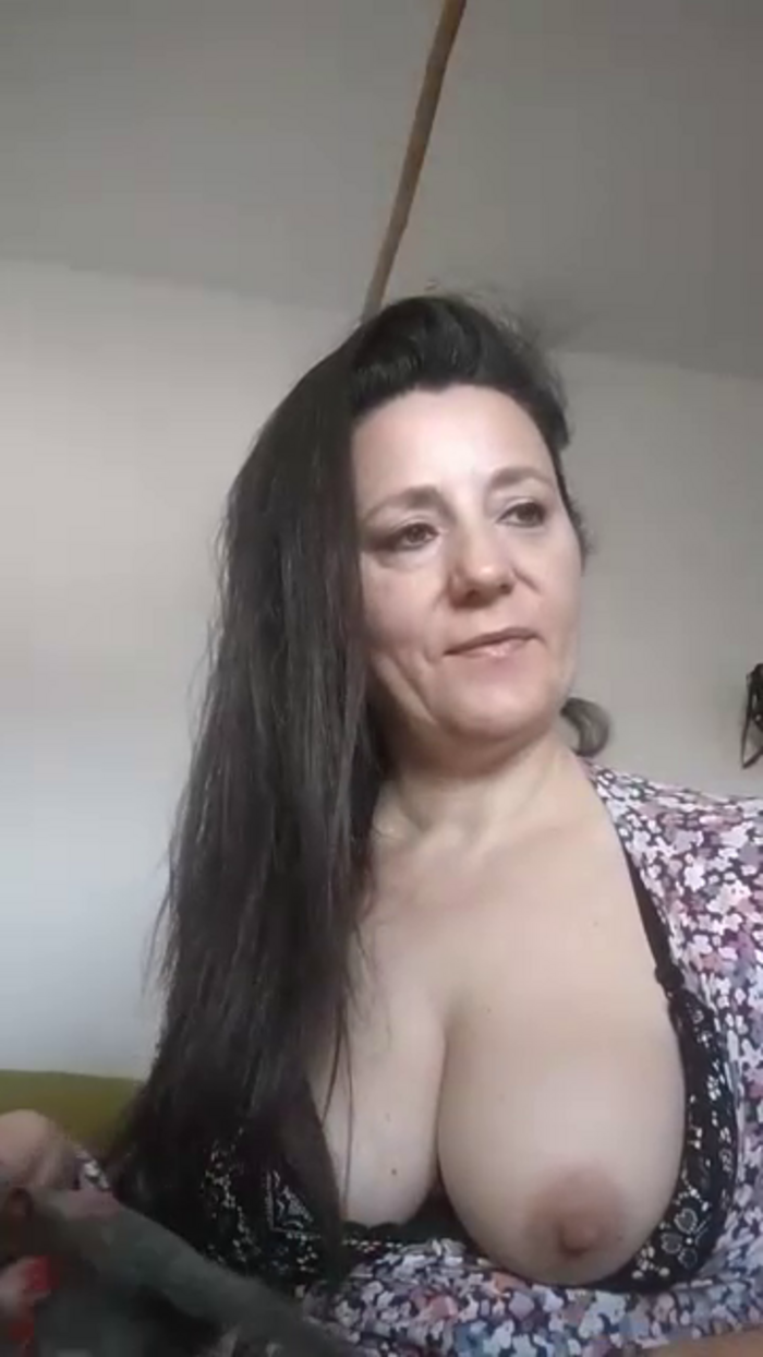 HAIRYPUSSYLIPS