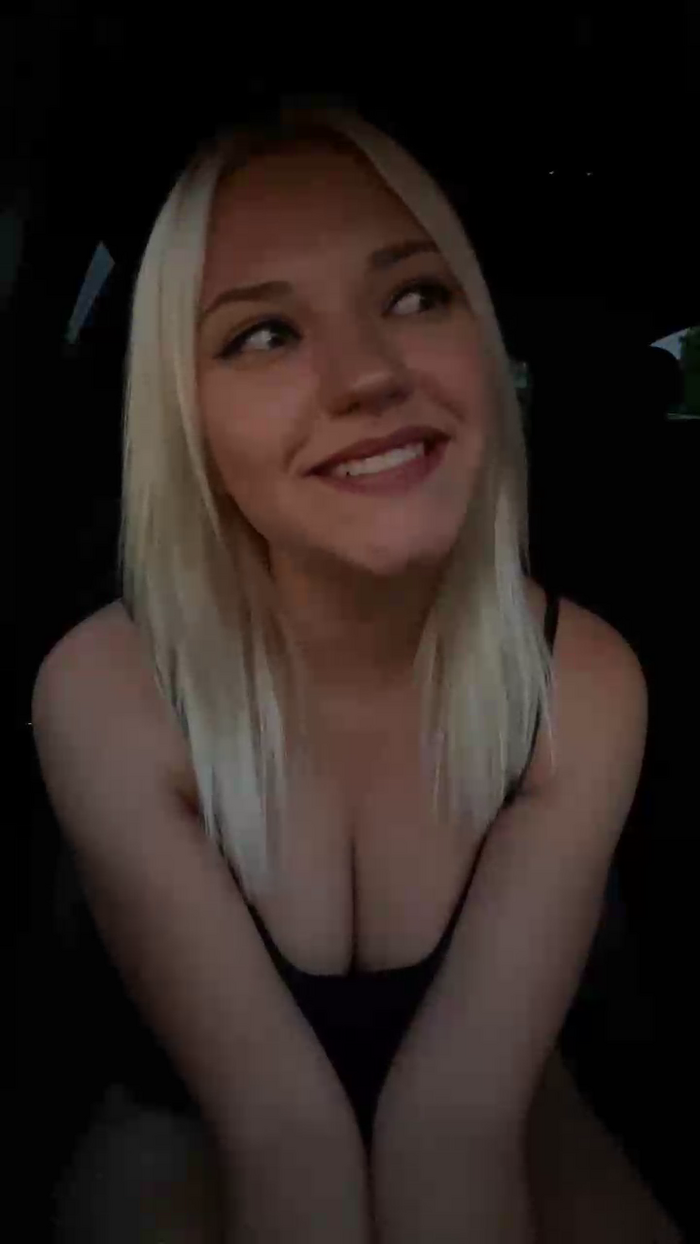 blondiii_19