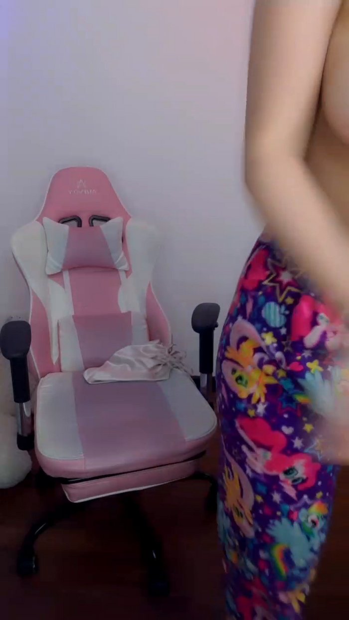 Kittyfeet1