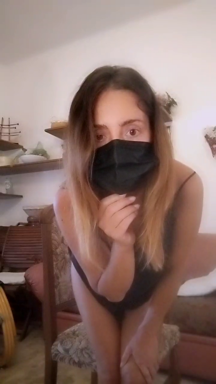 Akemy_room
