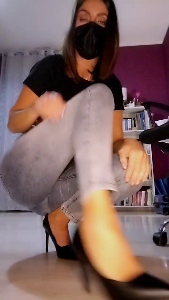 Akemy_room