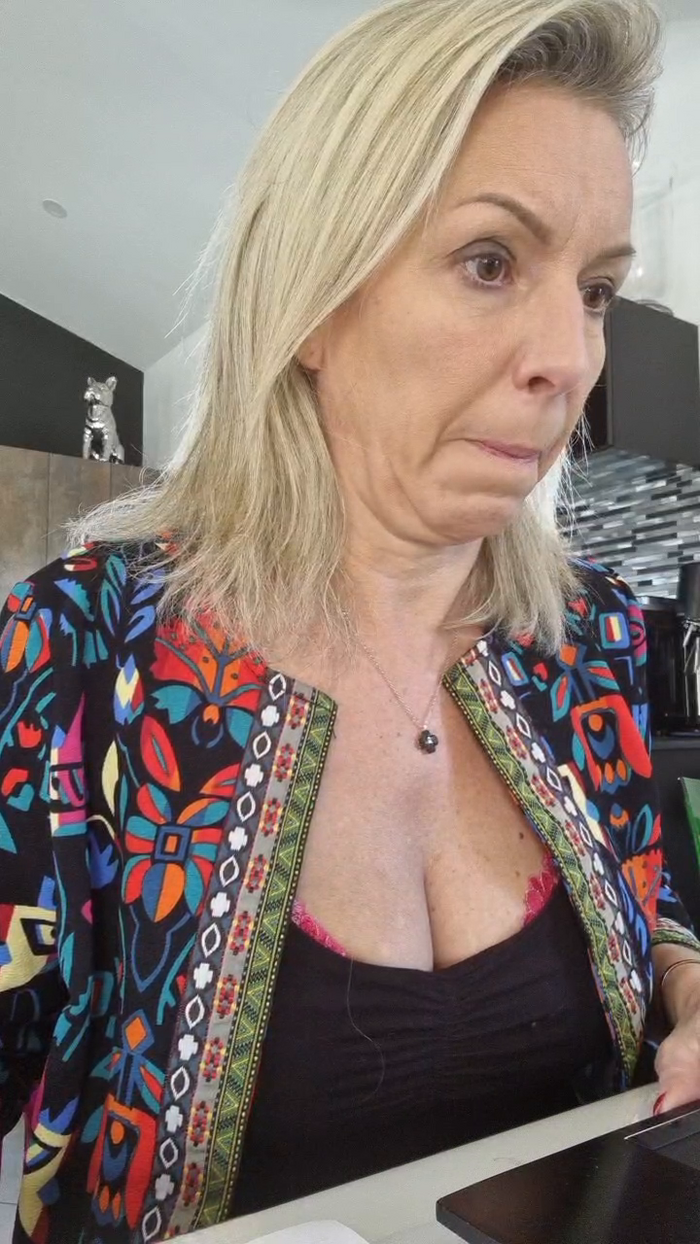 sweetladyhot820