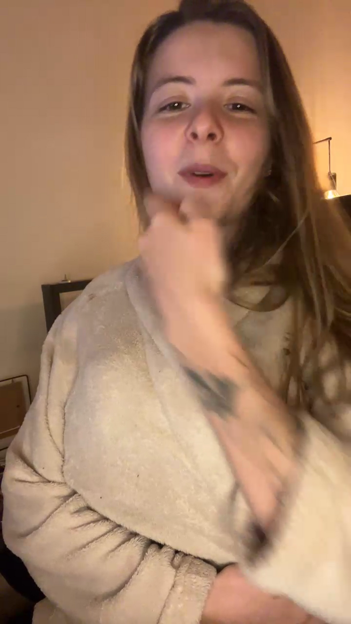 Nina_blain