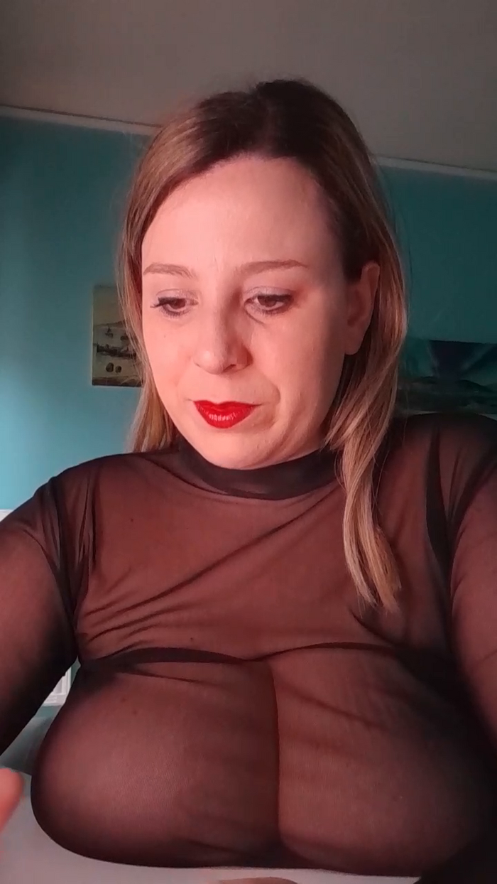 emma96_hot