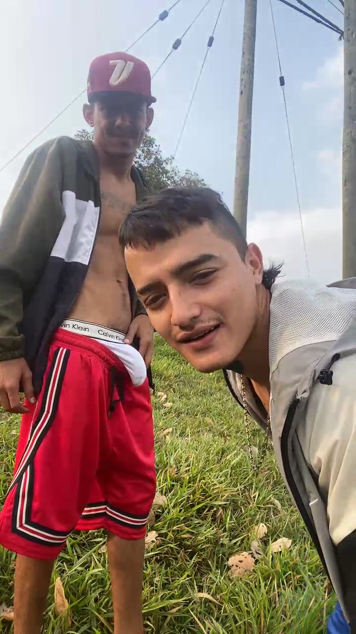 Skinny23cm