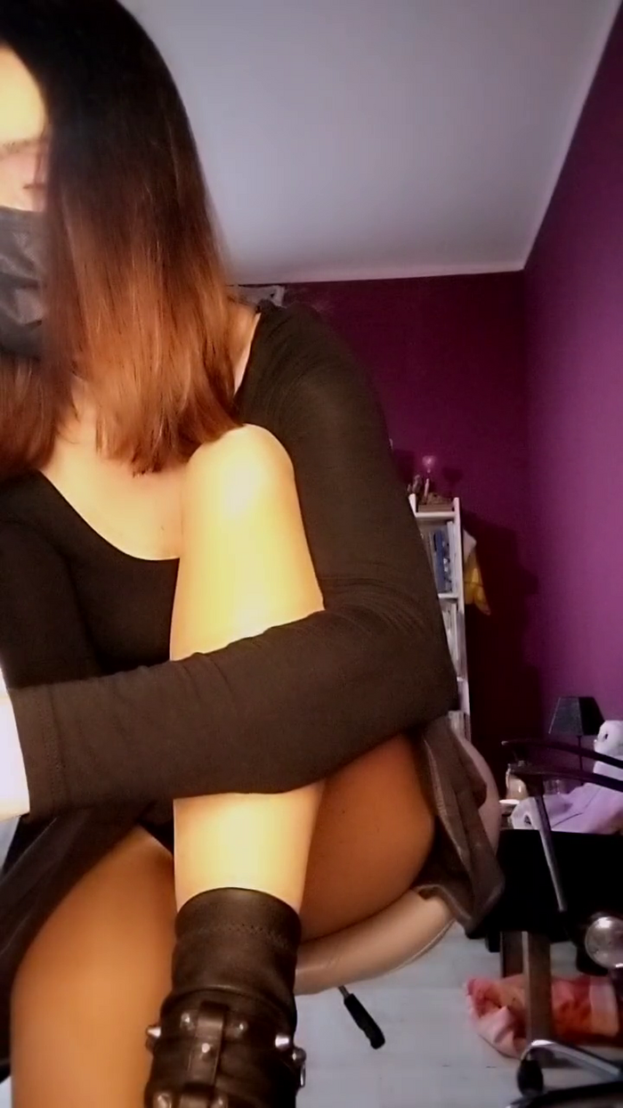 Akemy_room