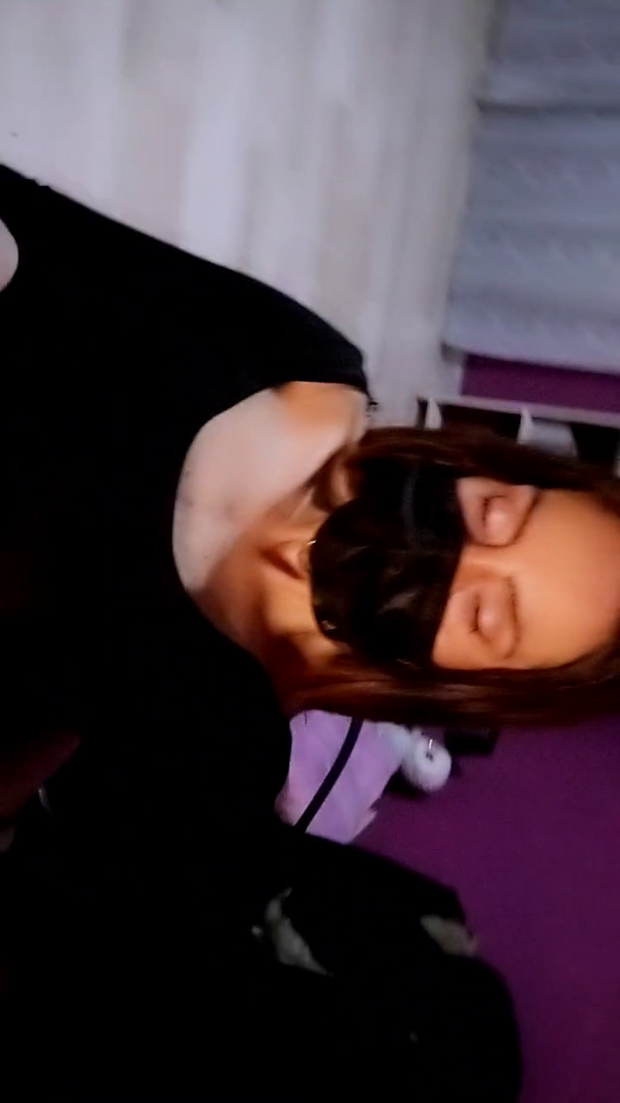 Akemy_room