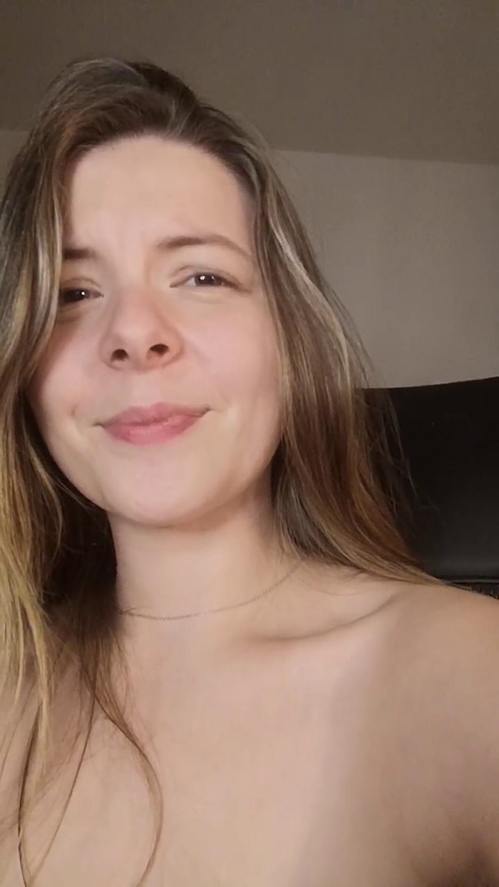 Nina_blain