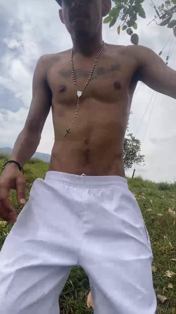 Skinny23cm