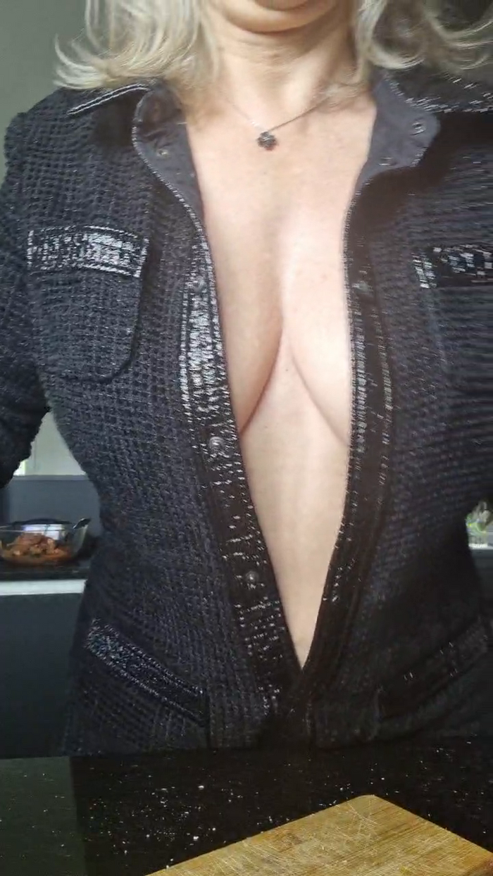 sweetladyhot820