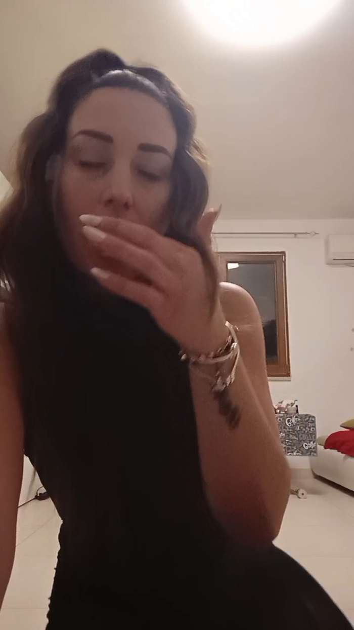 Myqueenfeet1900
