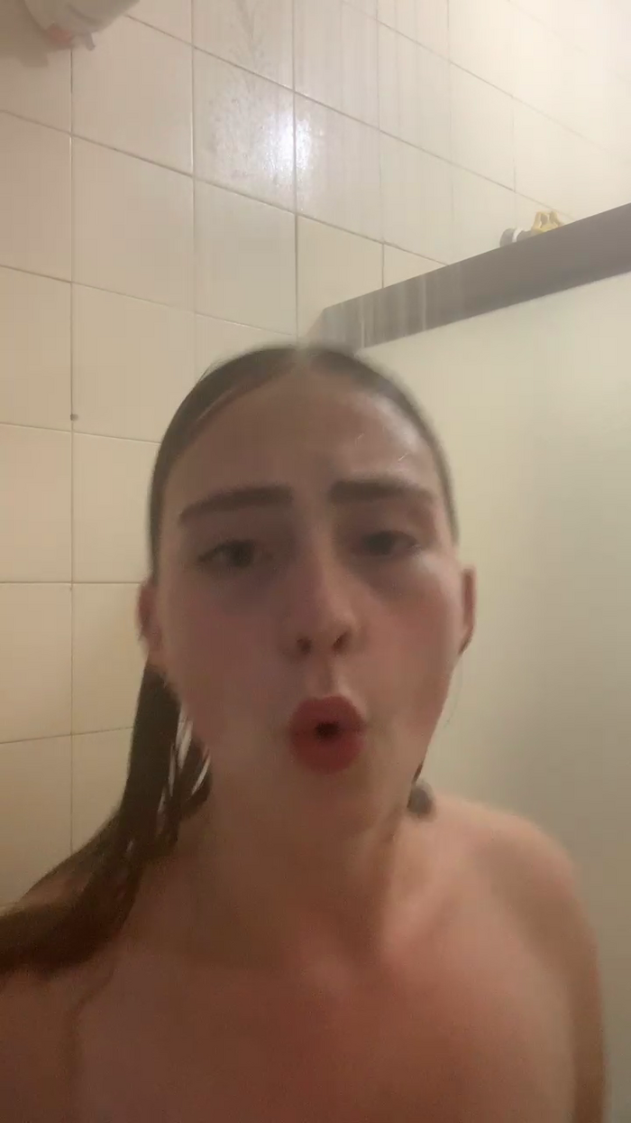 Ingridlopes01
