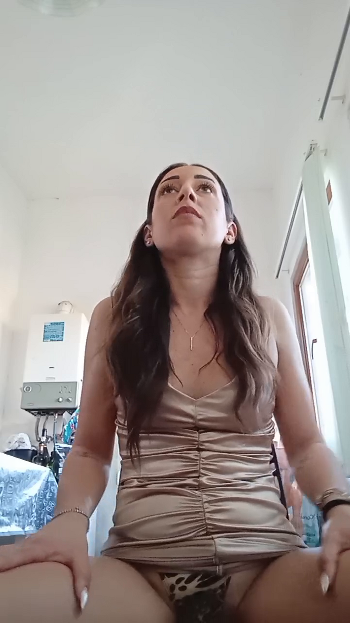 Myqueenfeet1900