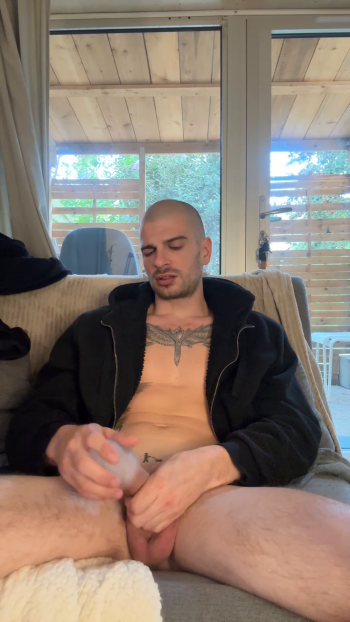 Greyoff