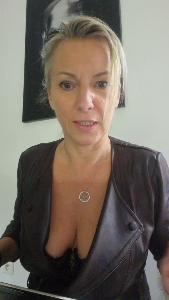 sweetladyhot820
