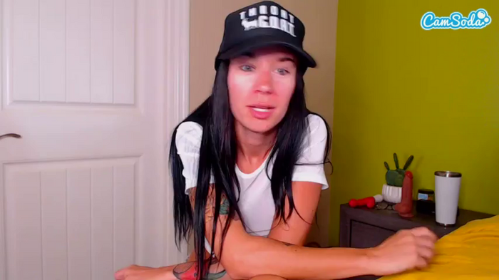 tighttinymilf