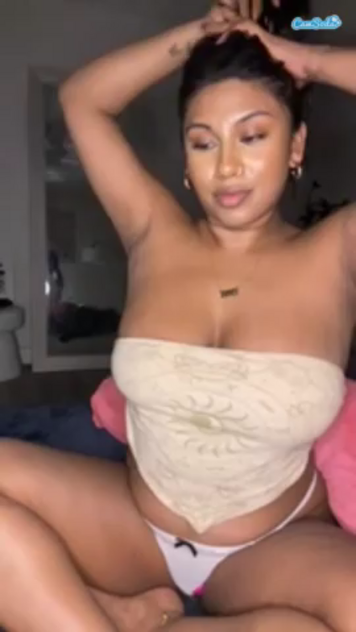 indiankitty95