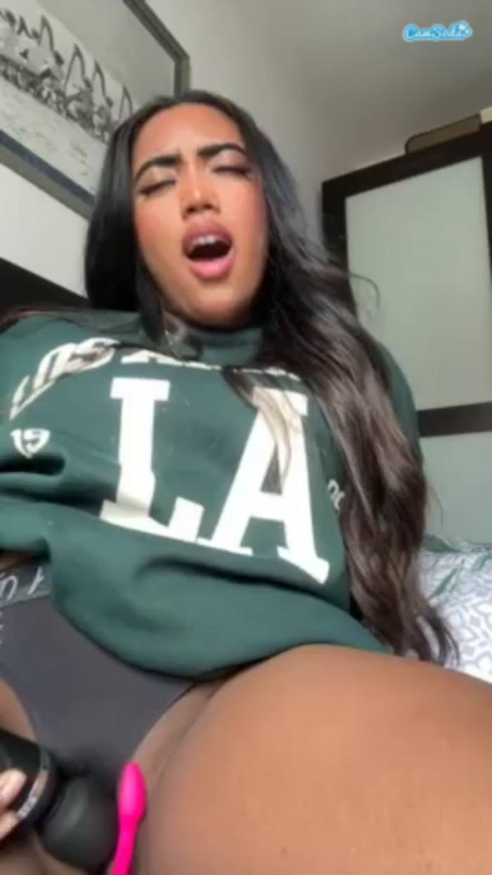 naommiscott