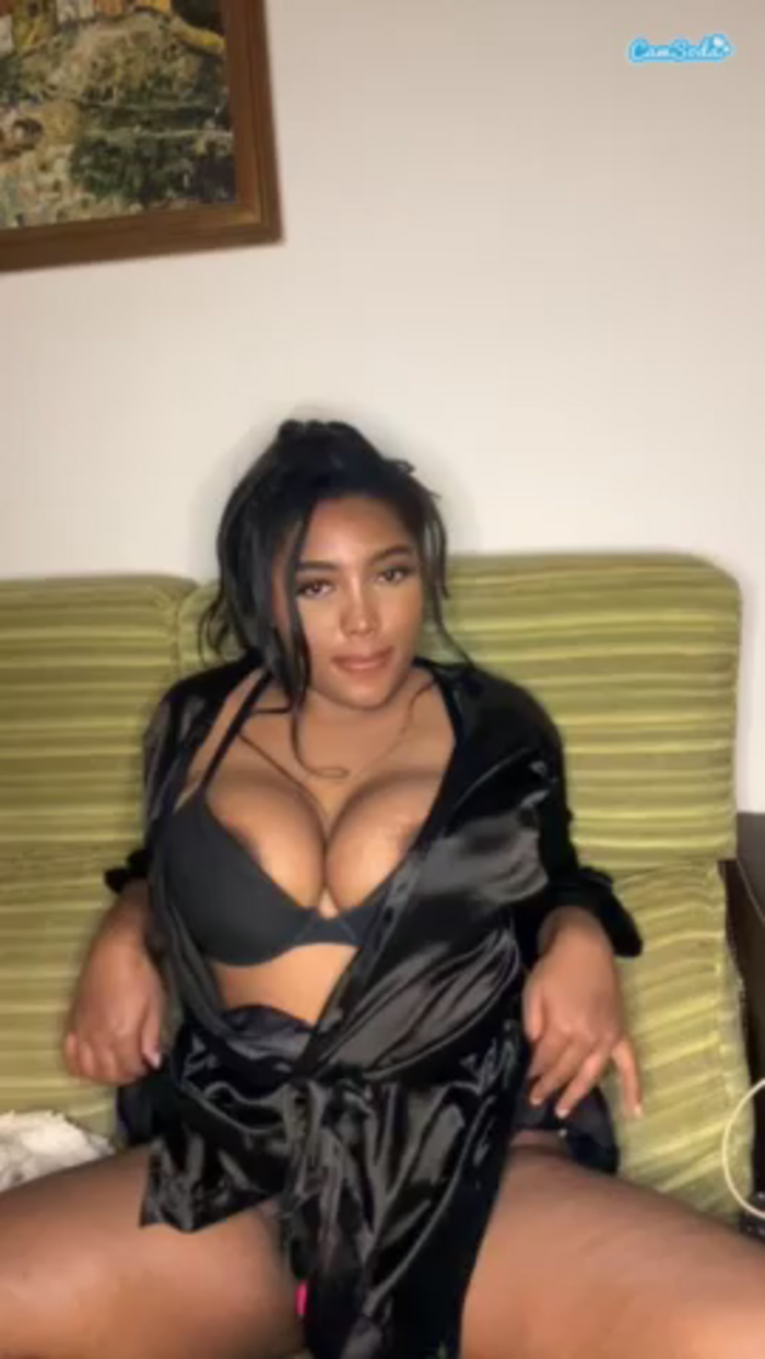 naommiscott