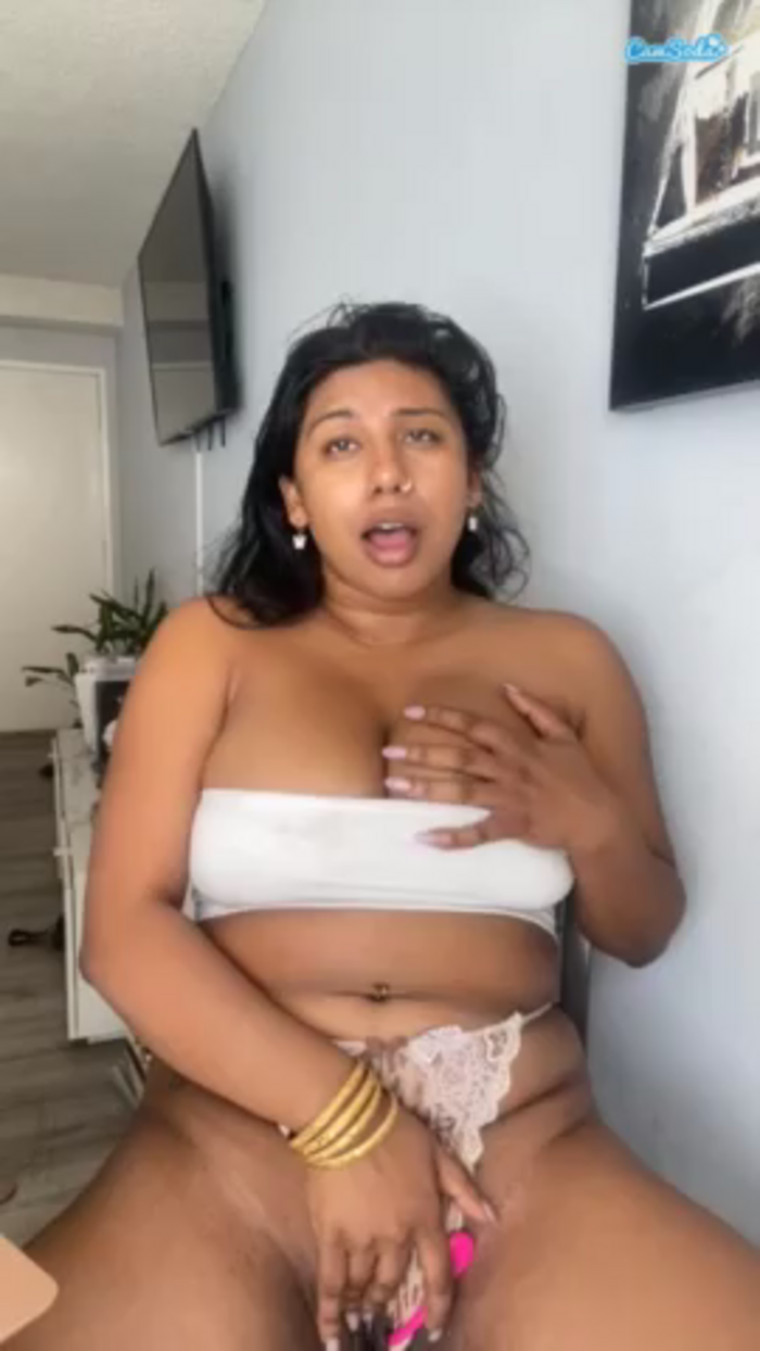 indiankitty95