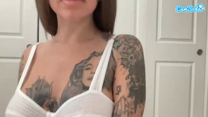iamjuliabond