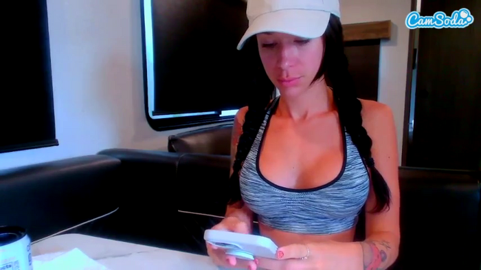 tighttinymilf