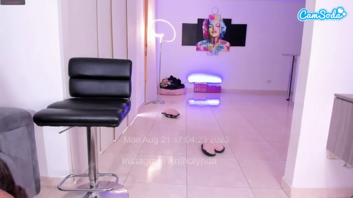 anthoneladoll