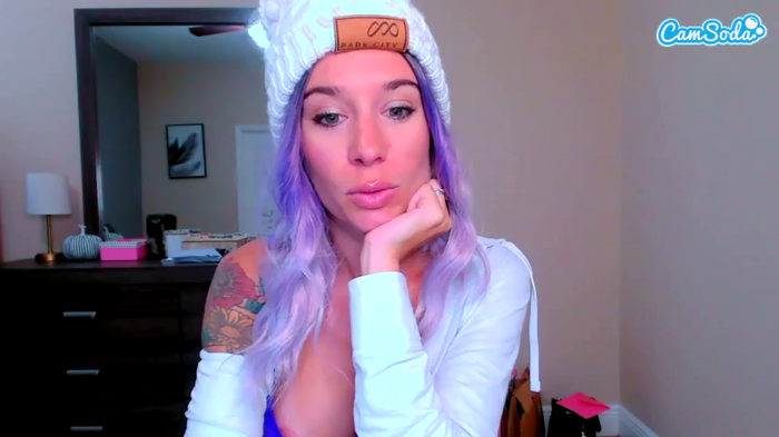 tighttinymilf