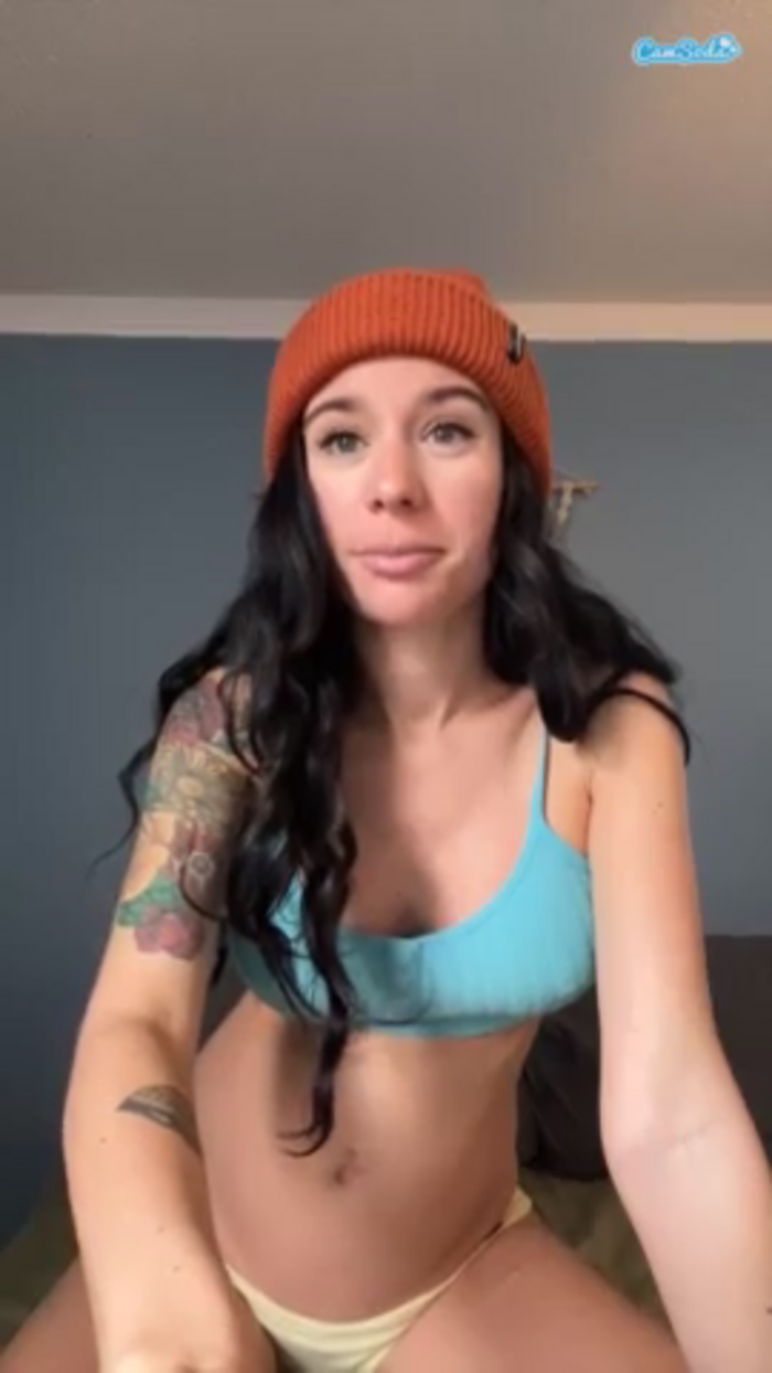 tighttinymilf