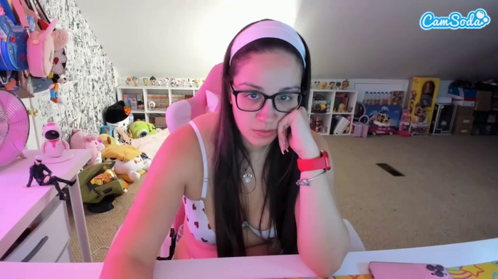 hotpinkcheeto