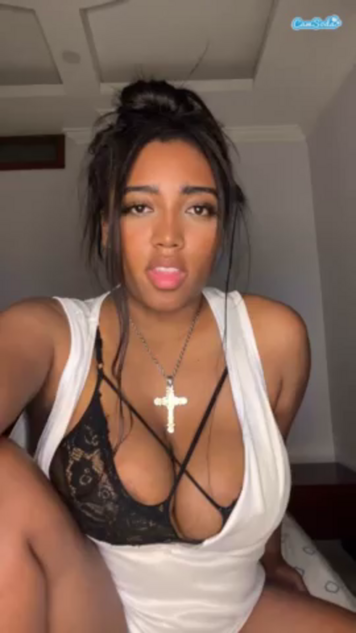 naommiscott