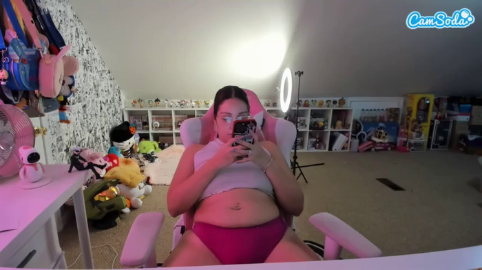 hotpinkcheeto