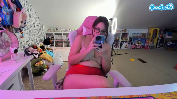 hotpinkcheeto