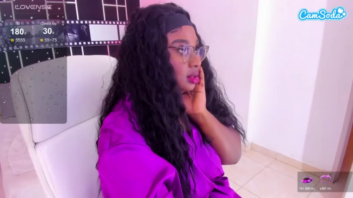 naomiking