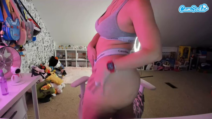 hotpinkcheeto
