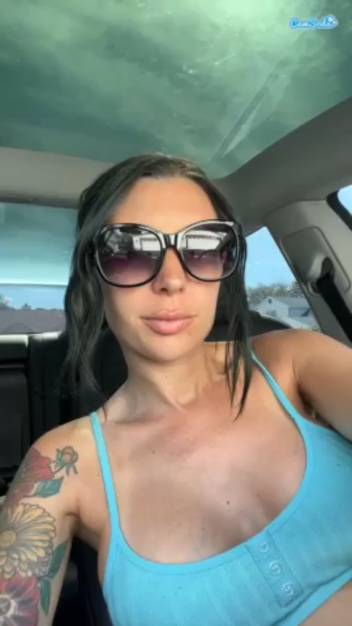 tighttinymilf