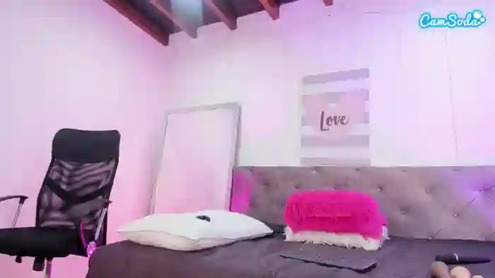2024/04/18/camsoda-lilithpink-20-53-55