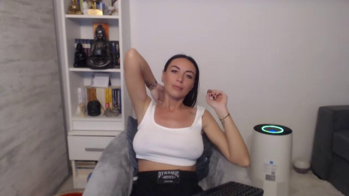 JolieCarla