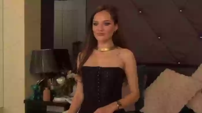 2023/11/10/cams-emma_shy-20-54-03